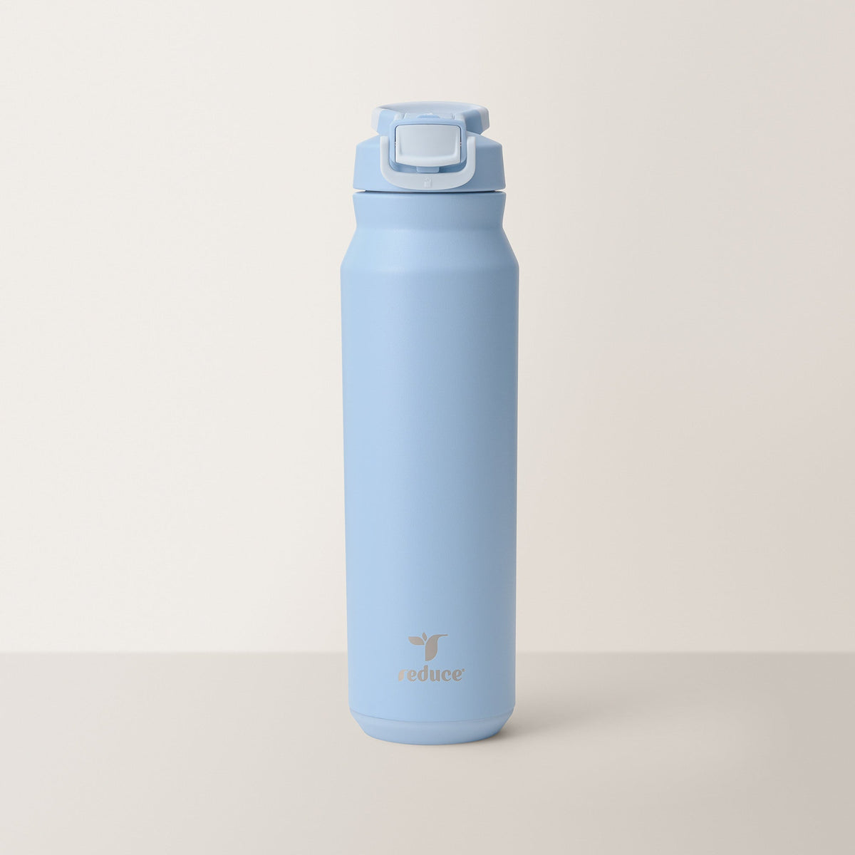 hydrate-pro-32oz-e4 HydratePro_32oz_Glacier-1_11f6f49d-b0c4-4440-8572-23bbb07fa7af.jpg
